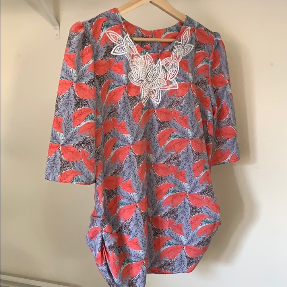 Vintage pink blouse with leaf print